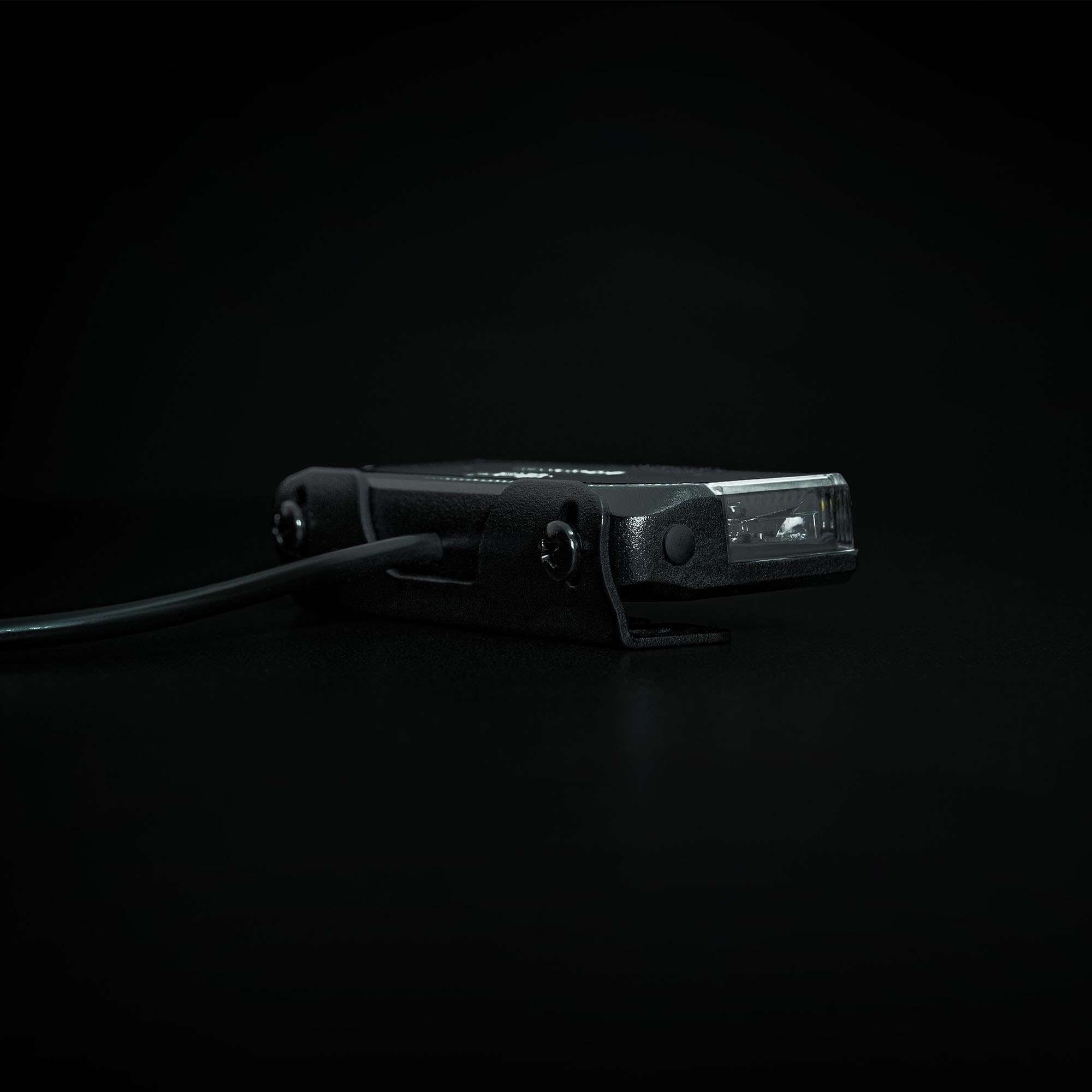 Strands UNITY ULTRA FLAT DUO WARNING/REVERSE LIGHT 18W