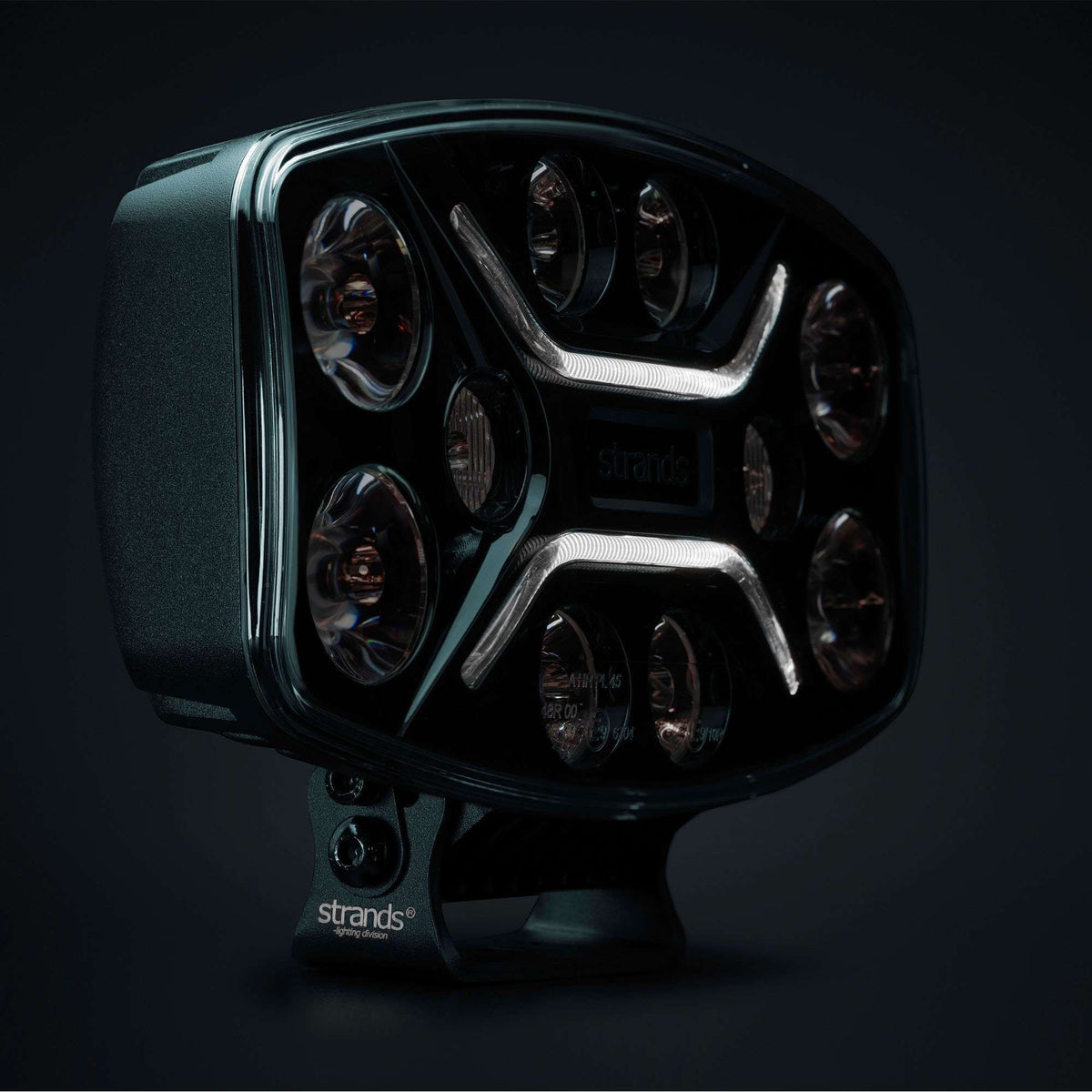 Strands DARK KNIGHT INSANE DRIVING LIGHT OVAL