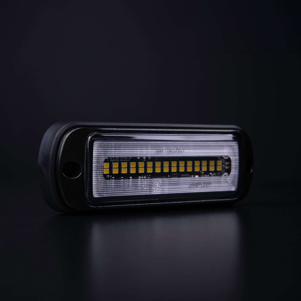 Strands FREEDOM SCENE LIGHT 16W